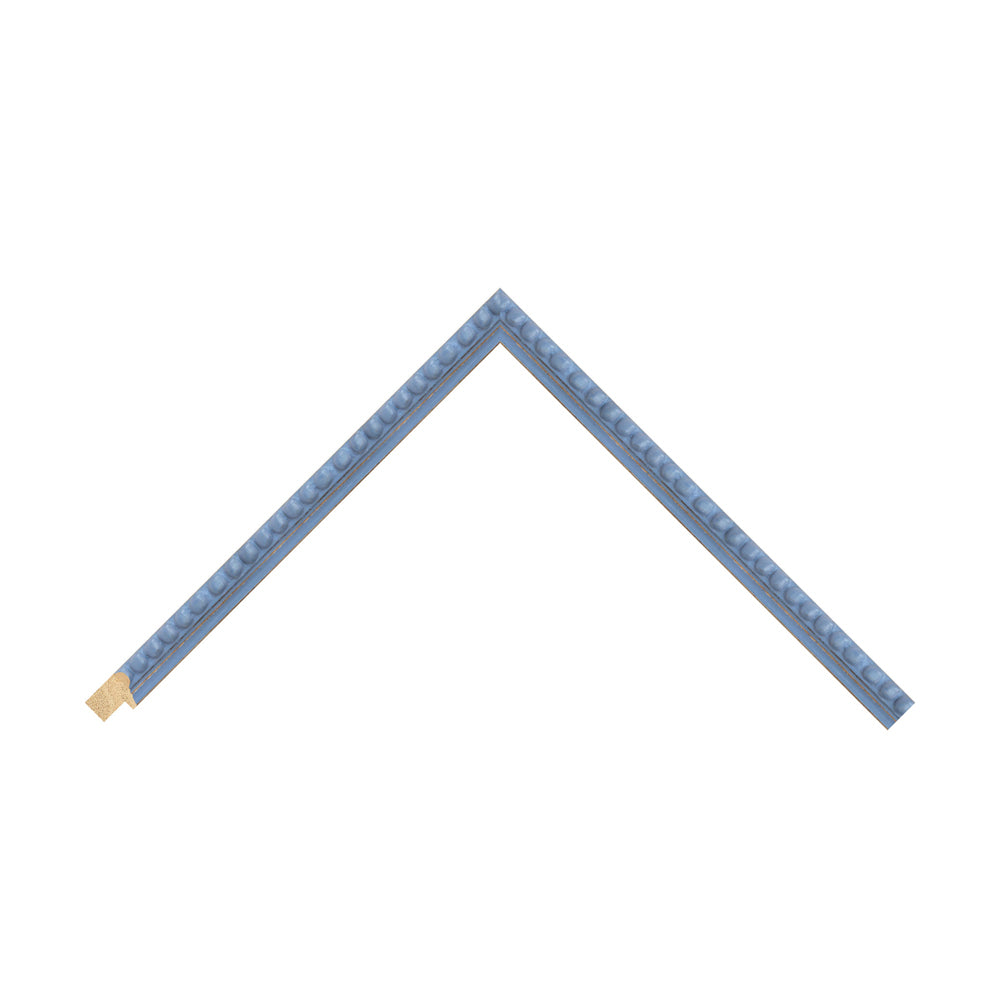 Sky Blue Wood Bobbin / 20mm x 25mm detail